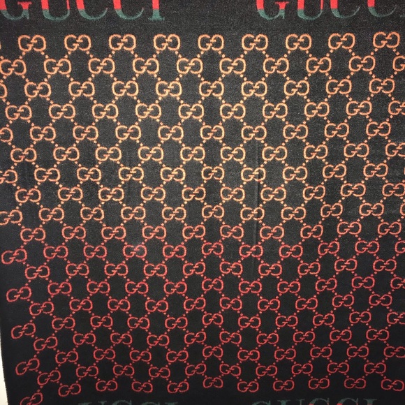 Gucci Scarf - Picture 2 of 4
